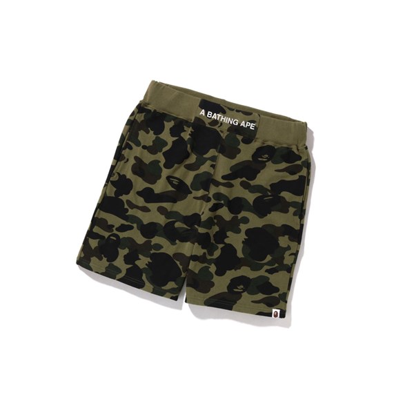 Men's A BATHING APE 1st Camo Sweat Shorts Army Green | HCGS83647