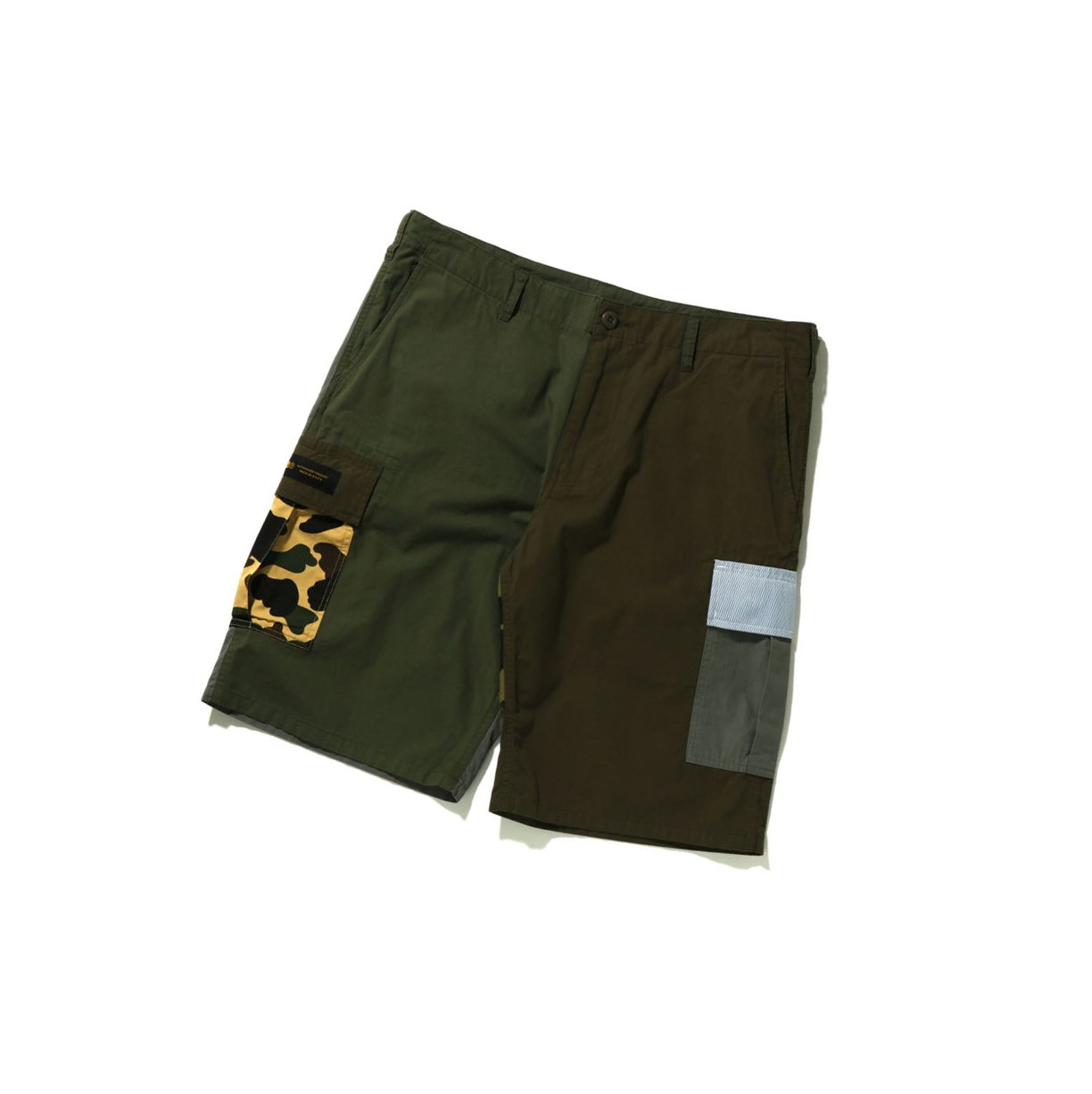 Men\'s A BATHING APE Crazy Pattern 6 Pocket Wide Fit Shorts Caise | BQIF21657