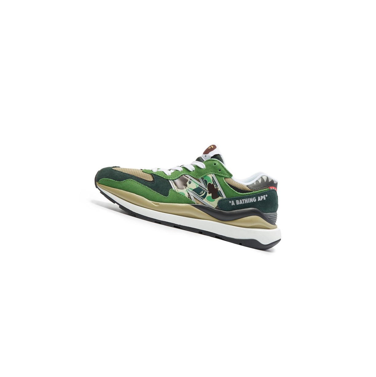 Women's A BATHING APE X New Balance 5740 Low Sneakers Army Green | DEKH31620